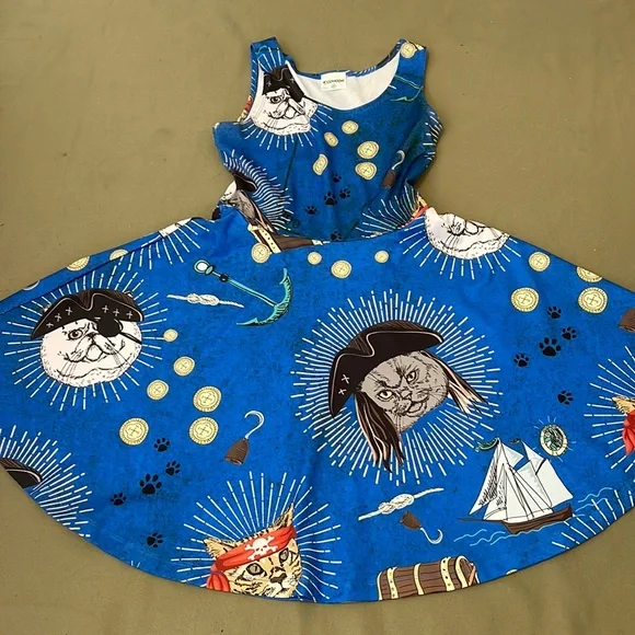 COWCOW Lovely 🏴☠️ Pirate Cat theme, womens DRESS size MEDIUM - Picture 1 of 12